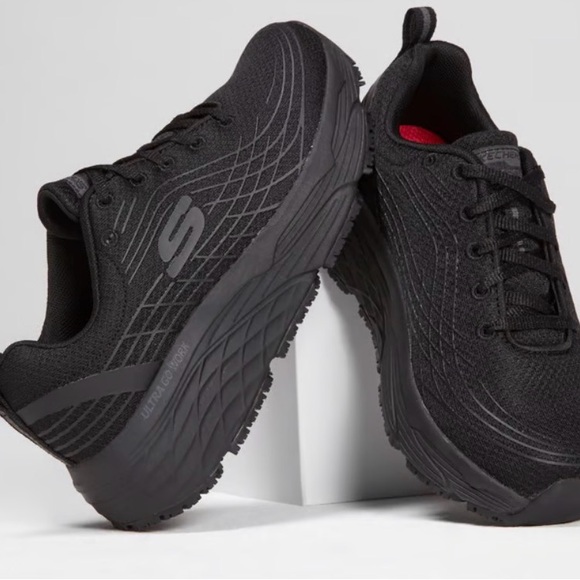 Skechers Shoes - Skechers Womens cushioned slip resistant black Sneakers size 10 medium width